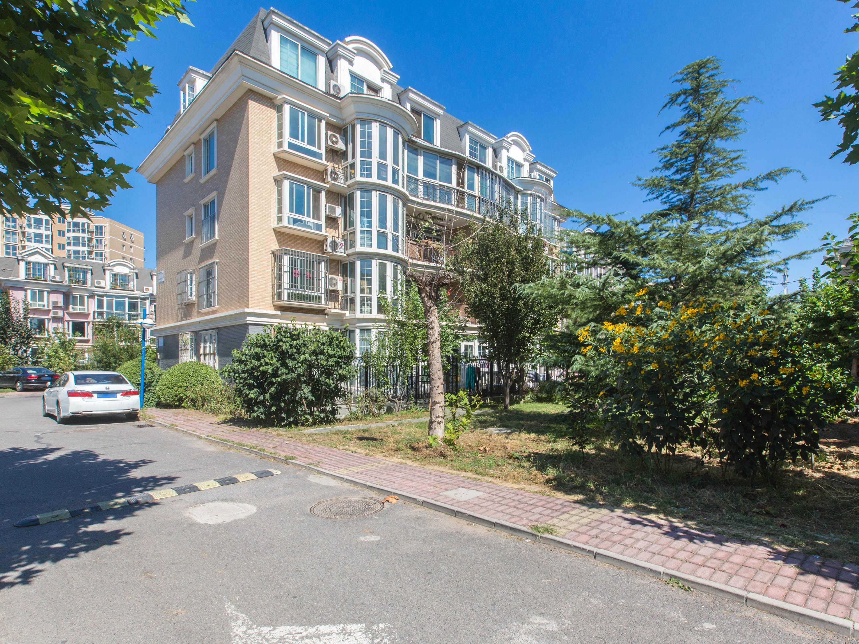 旗舰凯旋一期359号楼5层451号