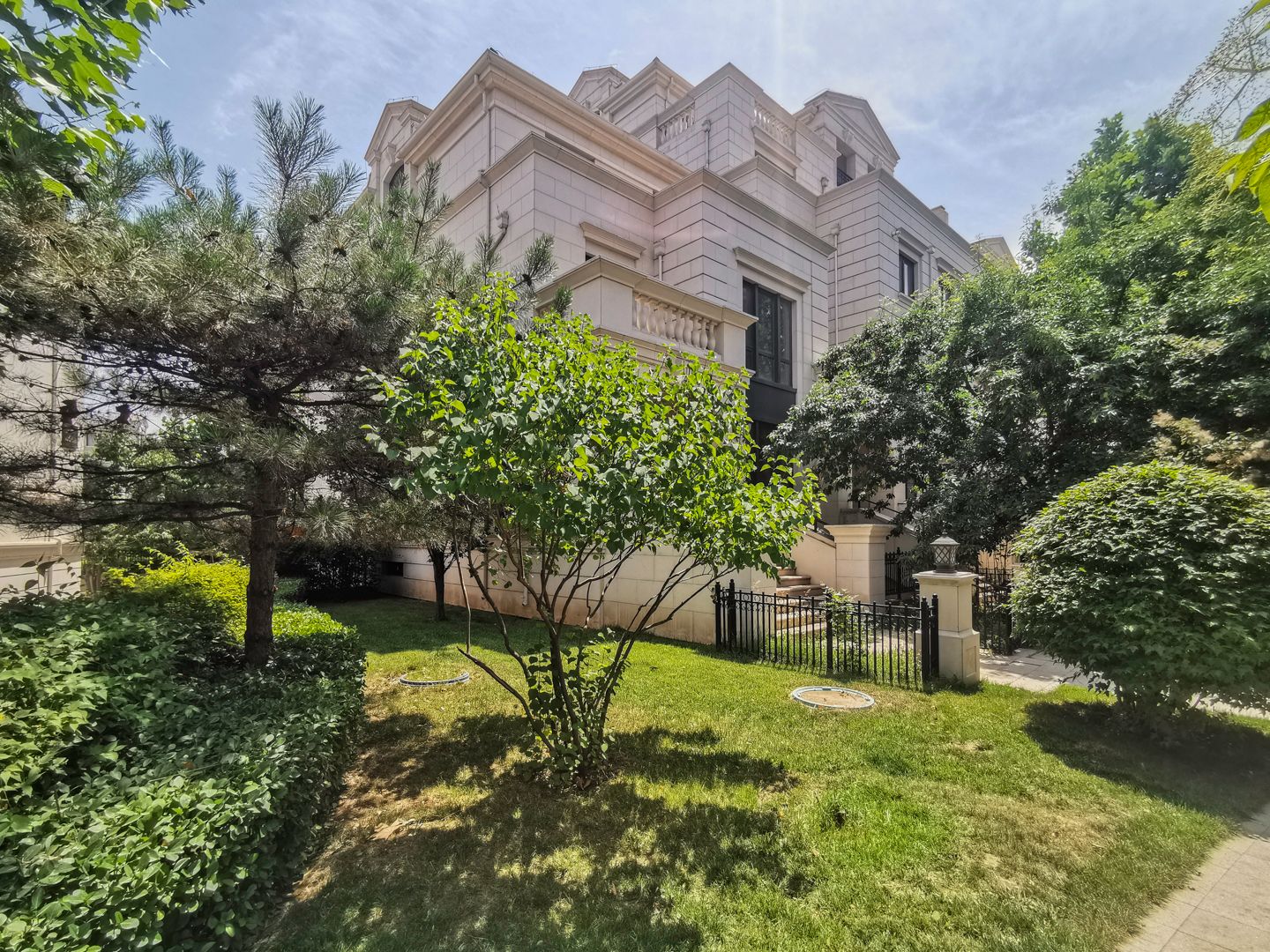 寨辛庄前街2号院32号楼1至3层2单元101