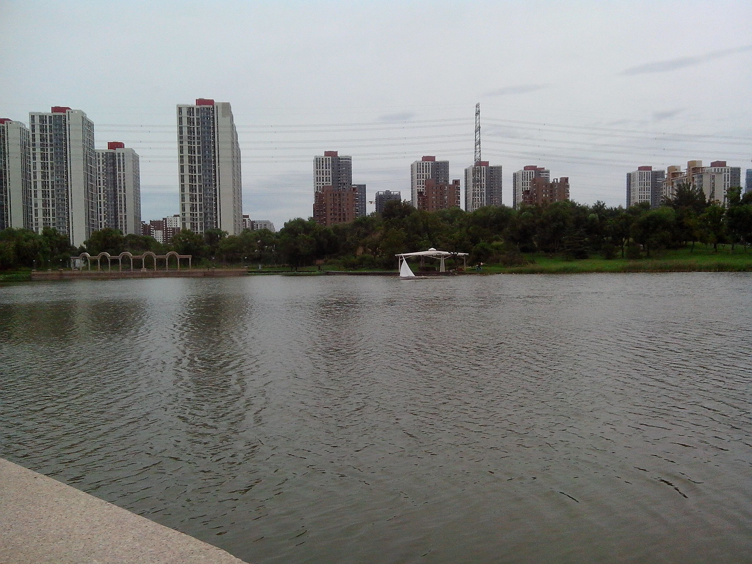 万达大湖公馆1号楼16层2单元1902号