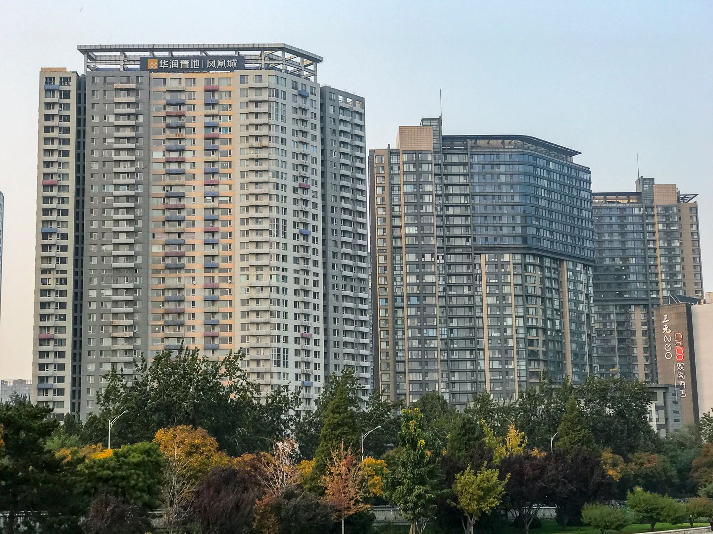 曙光西里4号楼5层4门452号房屋