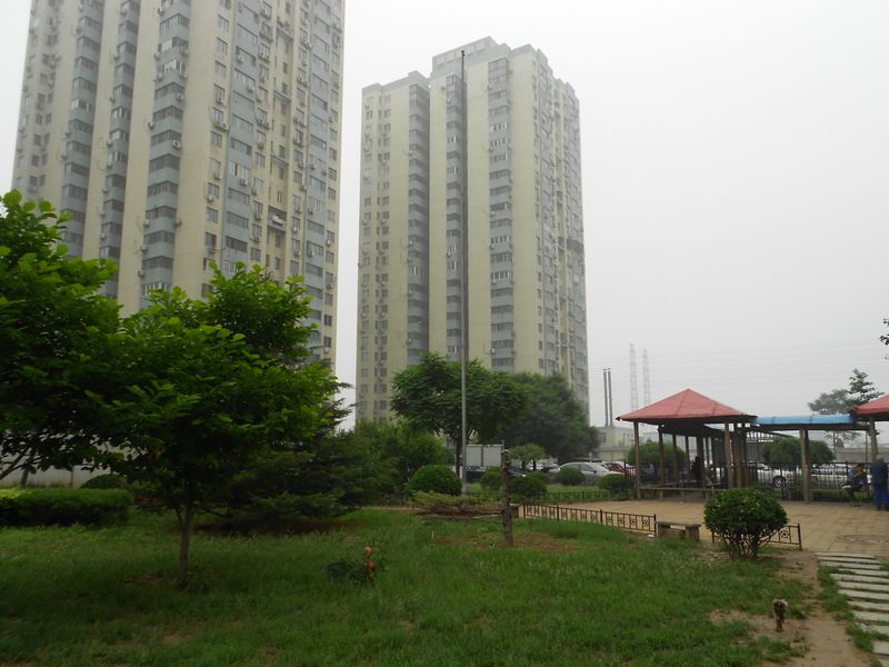 富华家园 4号楼242408号