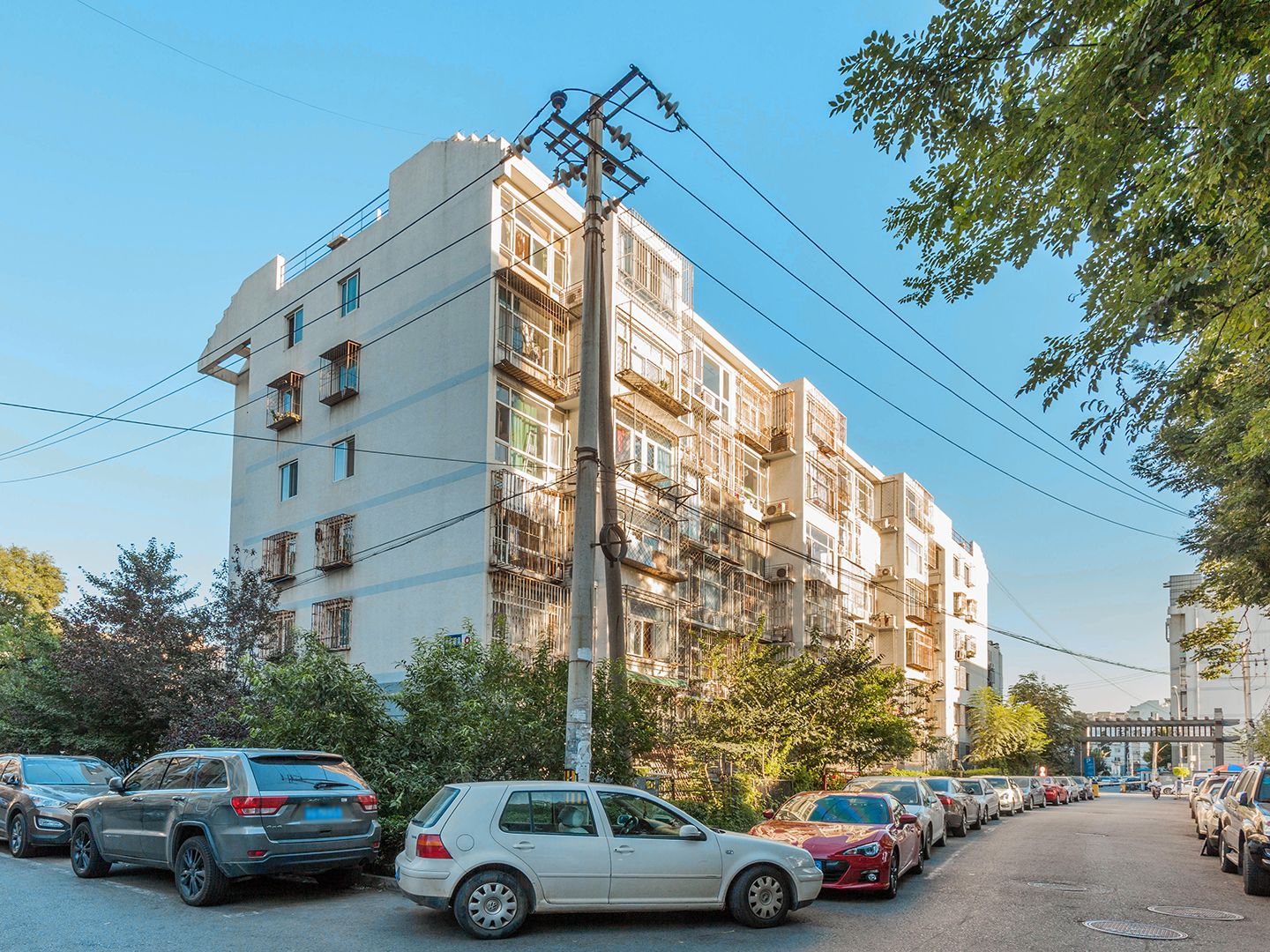 竹杆胡同1幢5层10516号