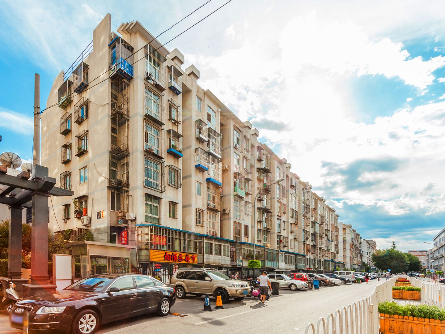 竹杆胡同 1幢20118号