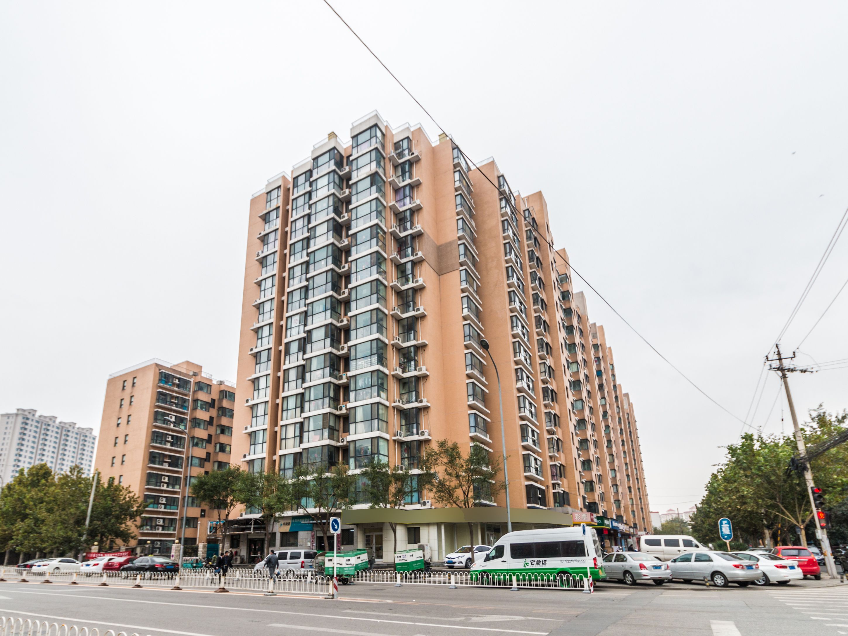 彩虹街区 5号楼2205号