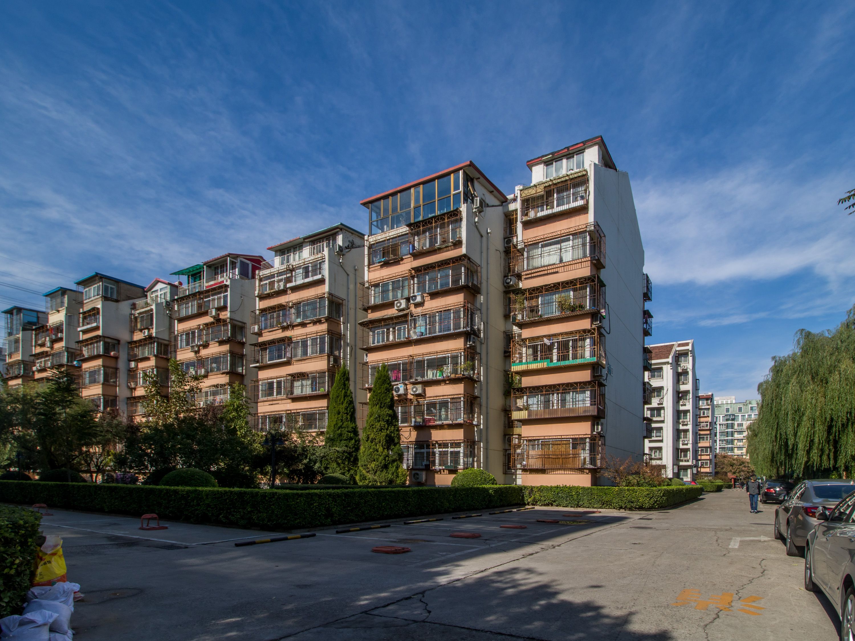 草桥欣园三区4号楼5层4-502不动产