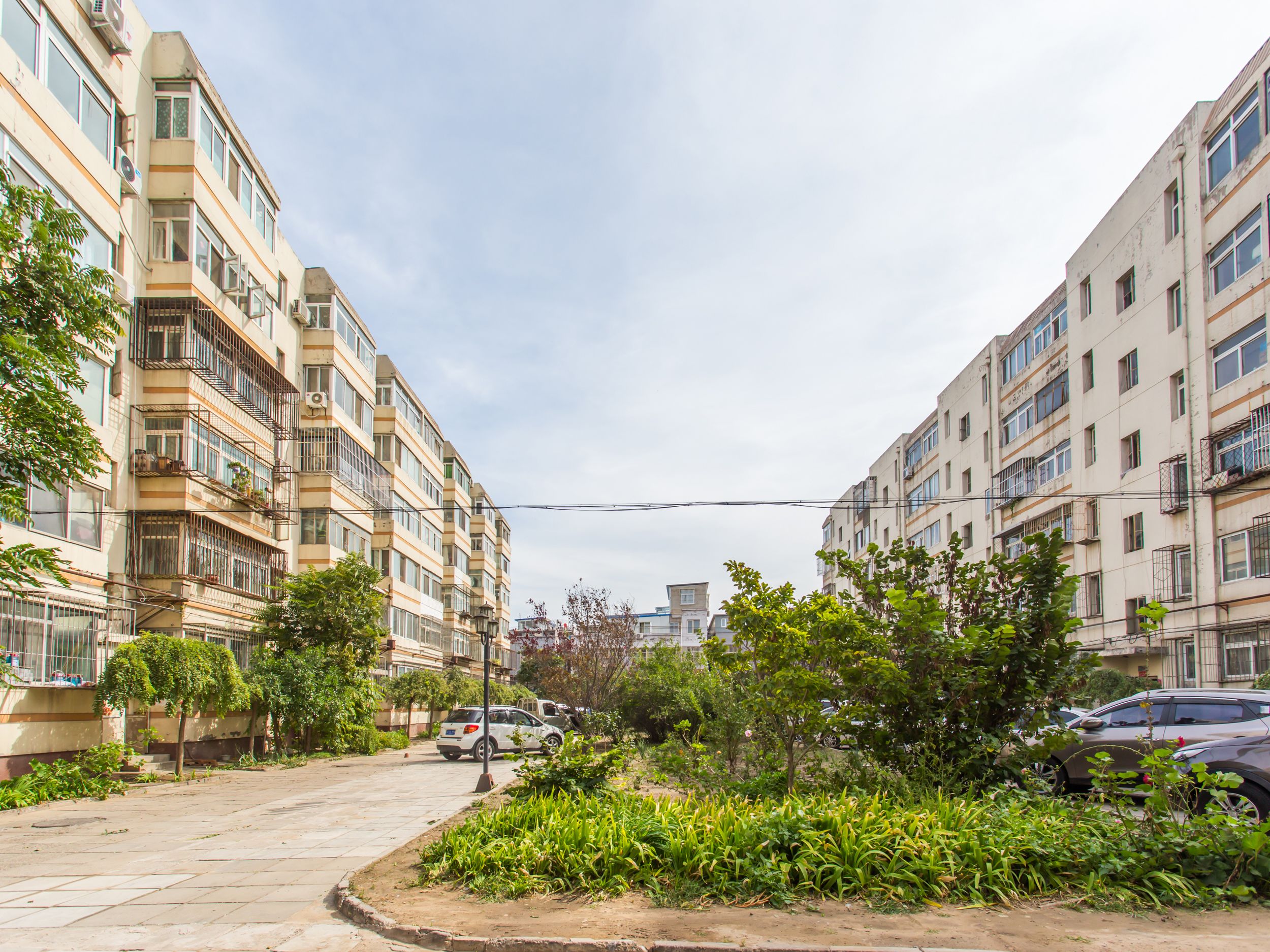 宏福路3号院1号楼1至2层202
