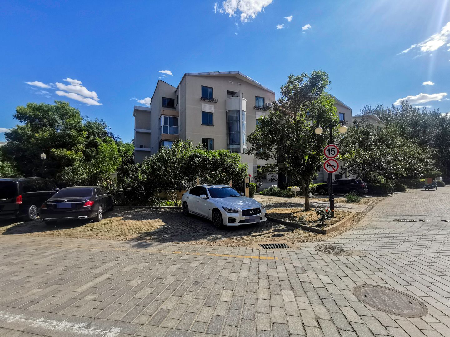 美林别墅39号楼-1至3层A（371.41㎡）