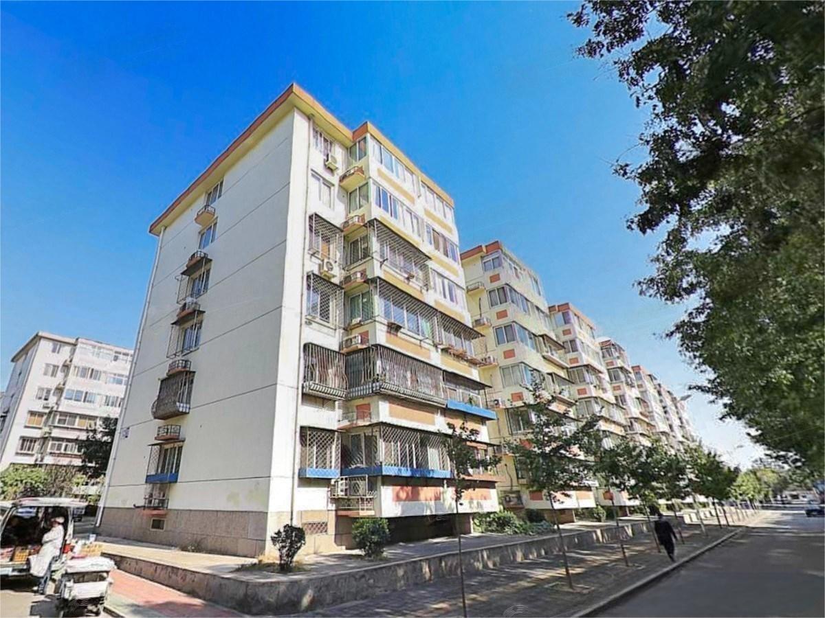 南厂住宅西区 18号楼6层5单元562号