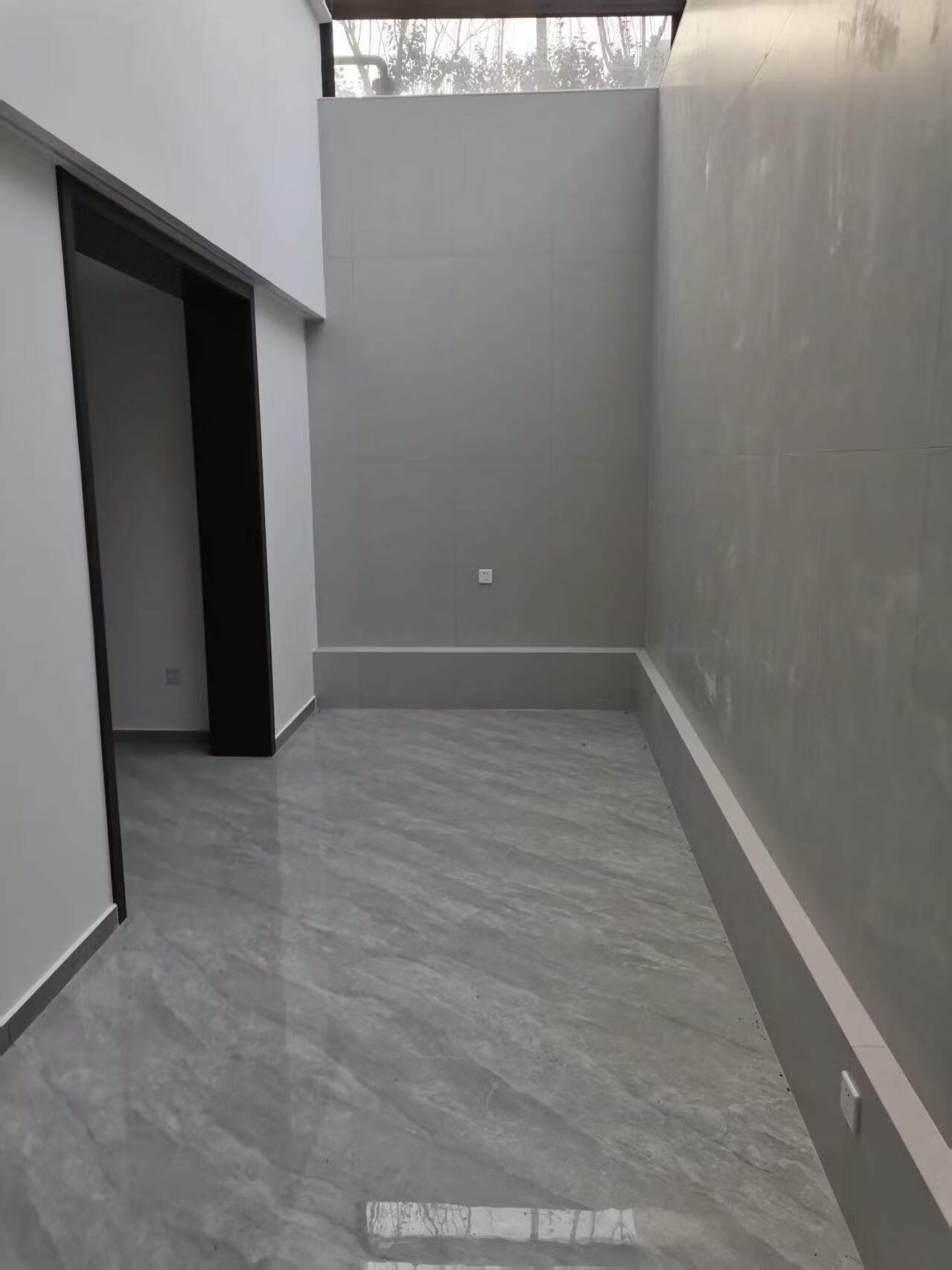 马场东路1号院27幢-2层B2175车位