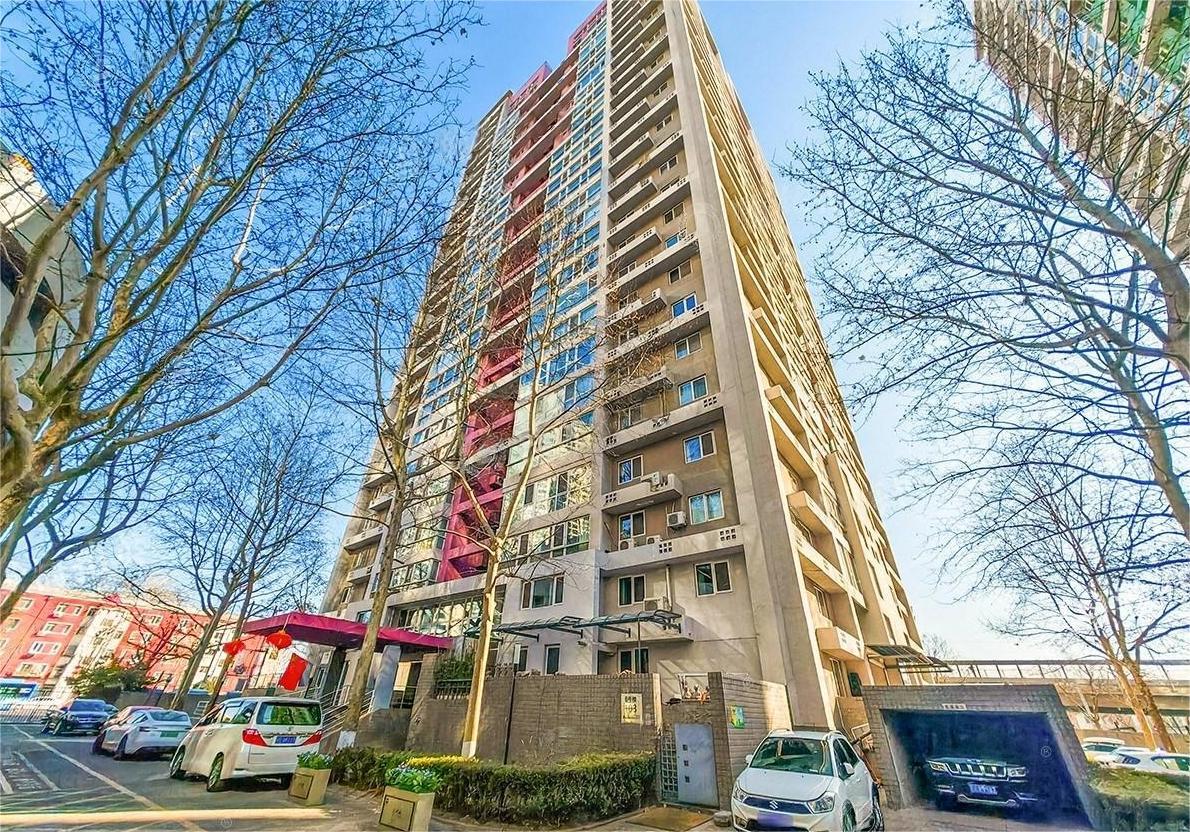 SOHO现代城6号楼21层