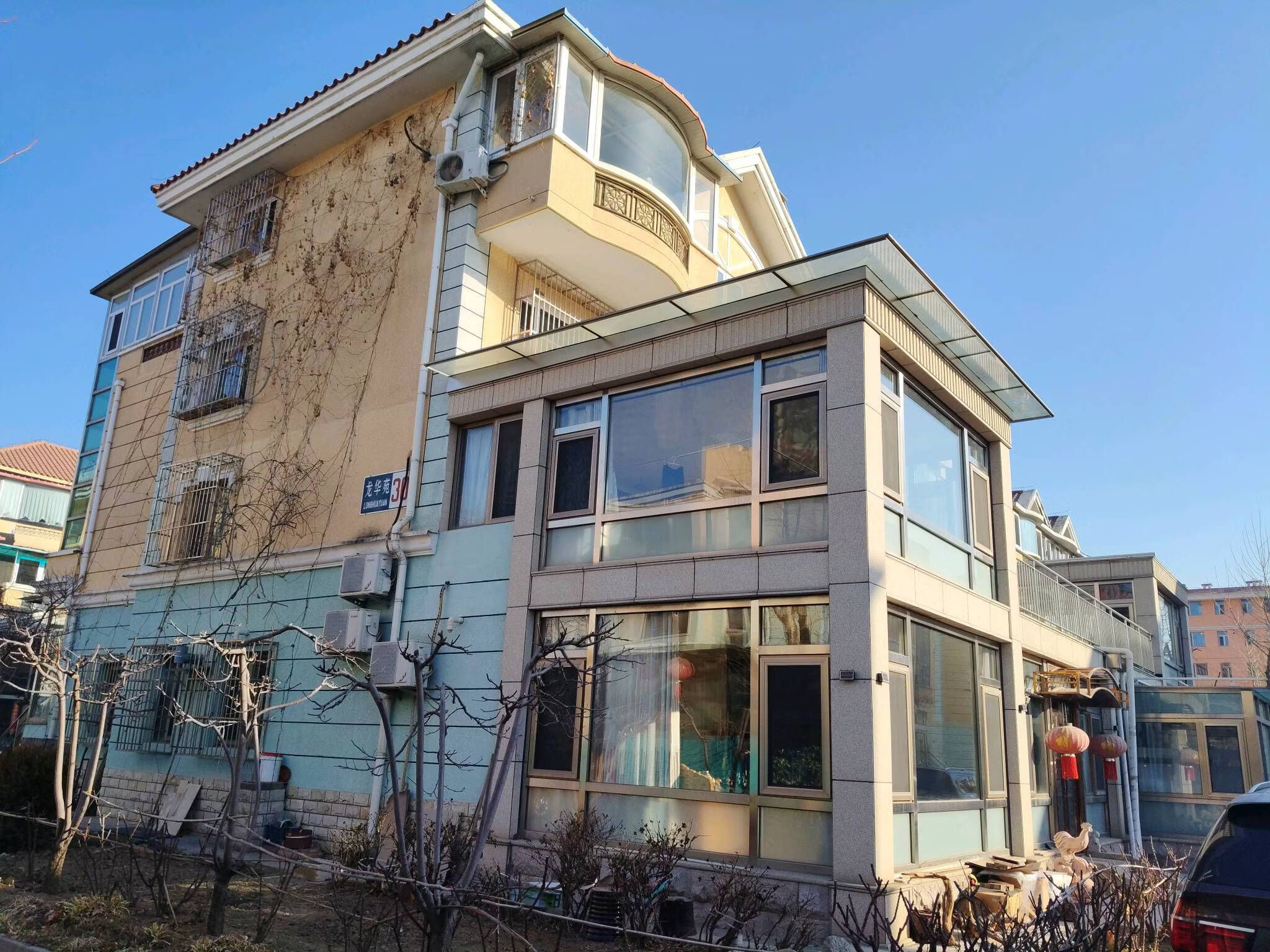 龙华苑30号楼3-4层B30-4号