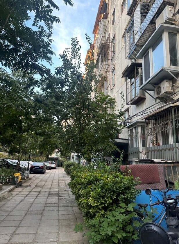 莲怡园北路1号院6号楼2层2门