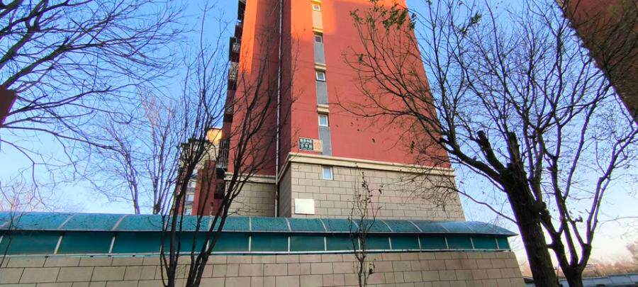 南宫嘉园10号楼4层二单元404号