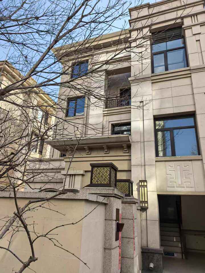 西甸路3号院7号楼-2至4层7房屋