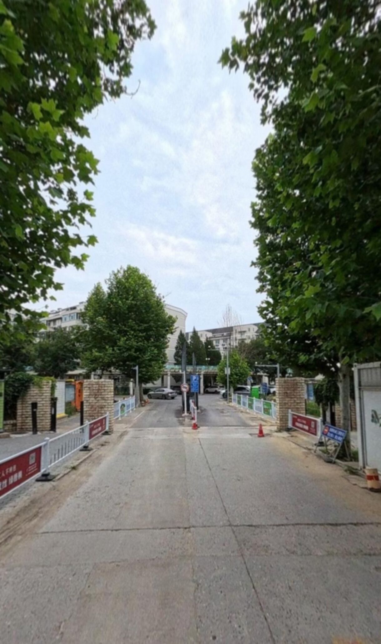 良乡北潞春A1号楼5层3-402（81.57㎡）