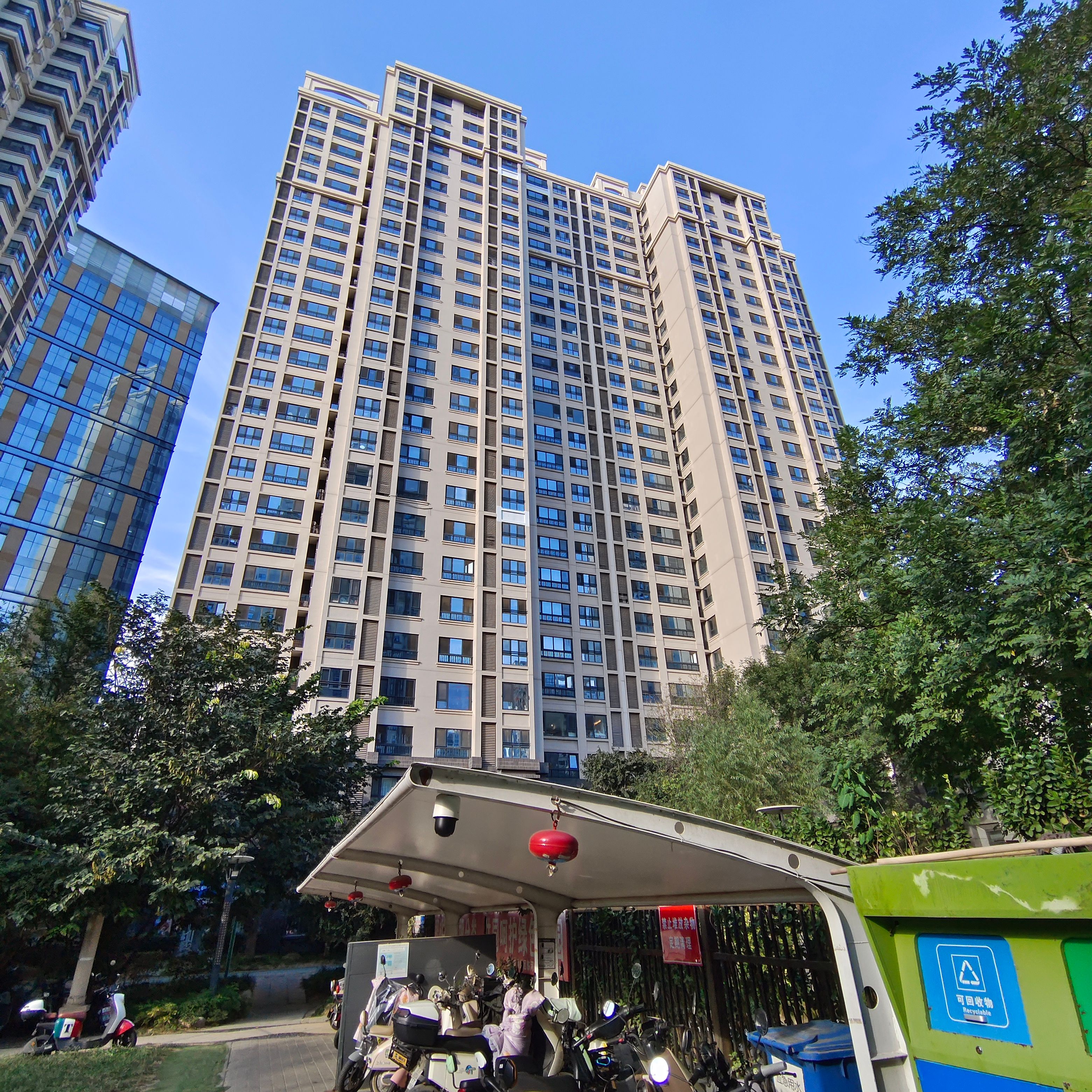 华业东方玫瑰A区7号楼3层2单元304号