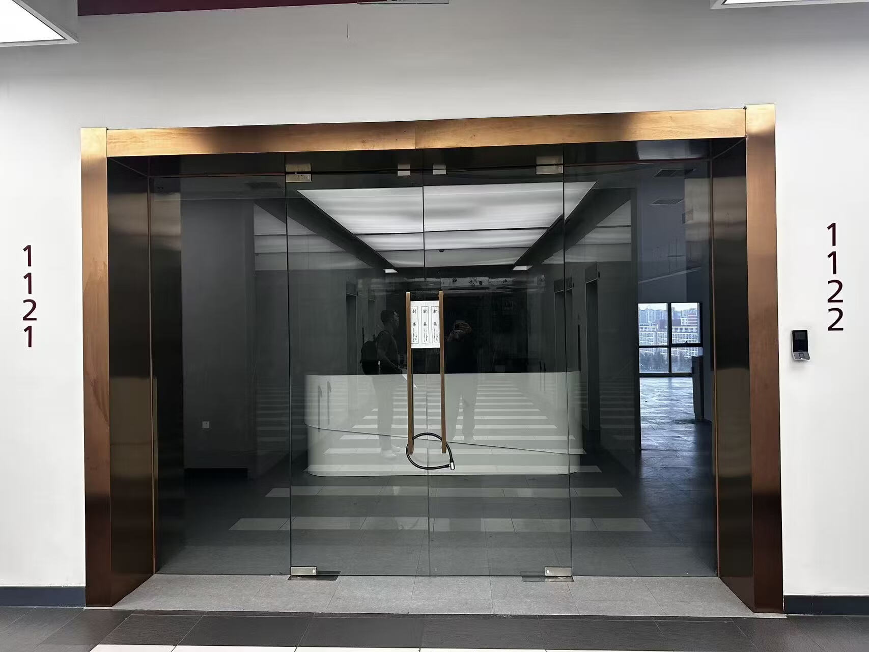 丹棱街6号丹棱SOHO1幢10层1121不动产，建筑面积85.44平方米