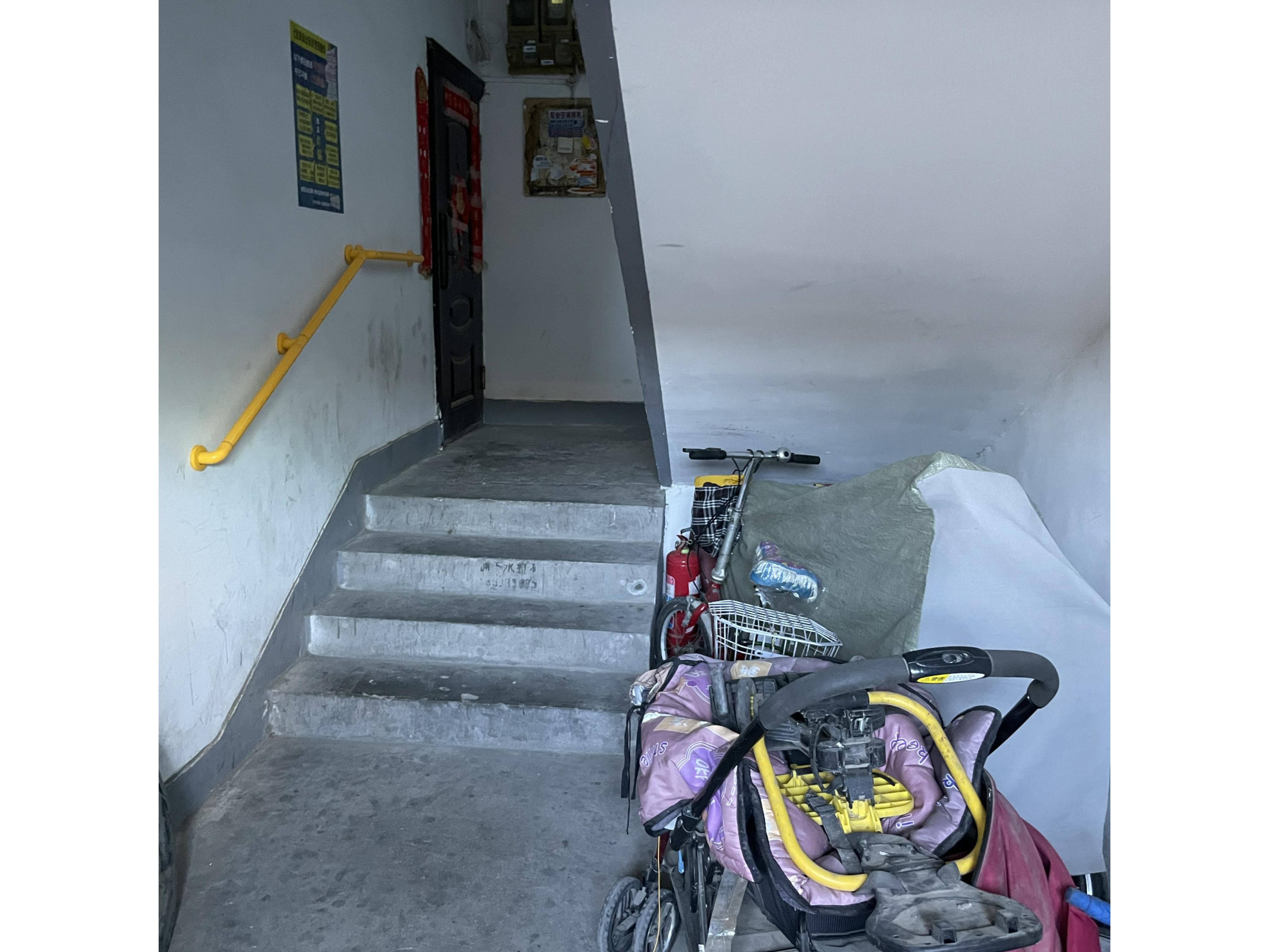 沙河镇站前路6层4单元601