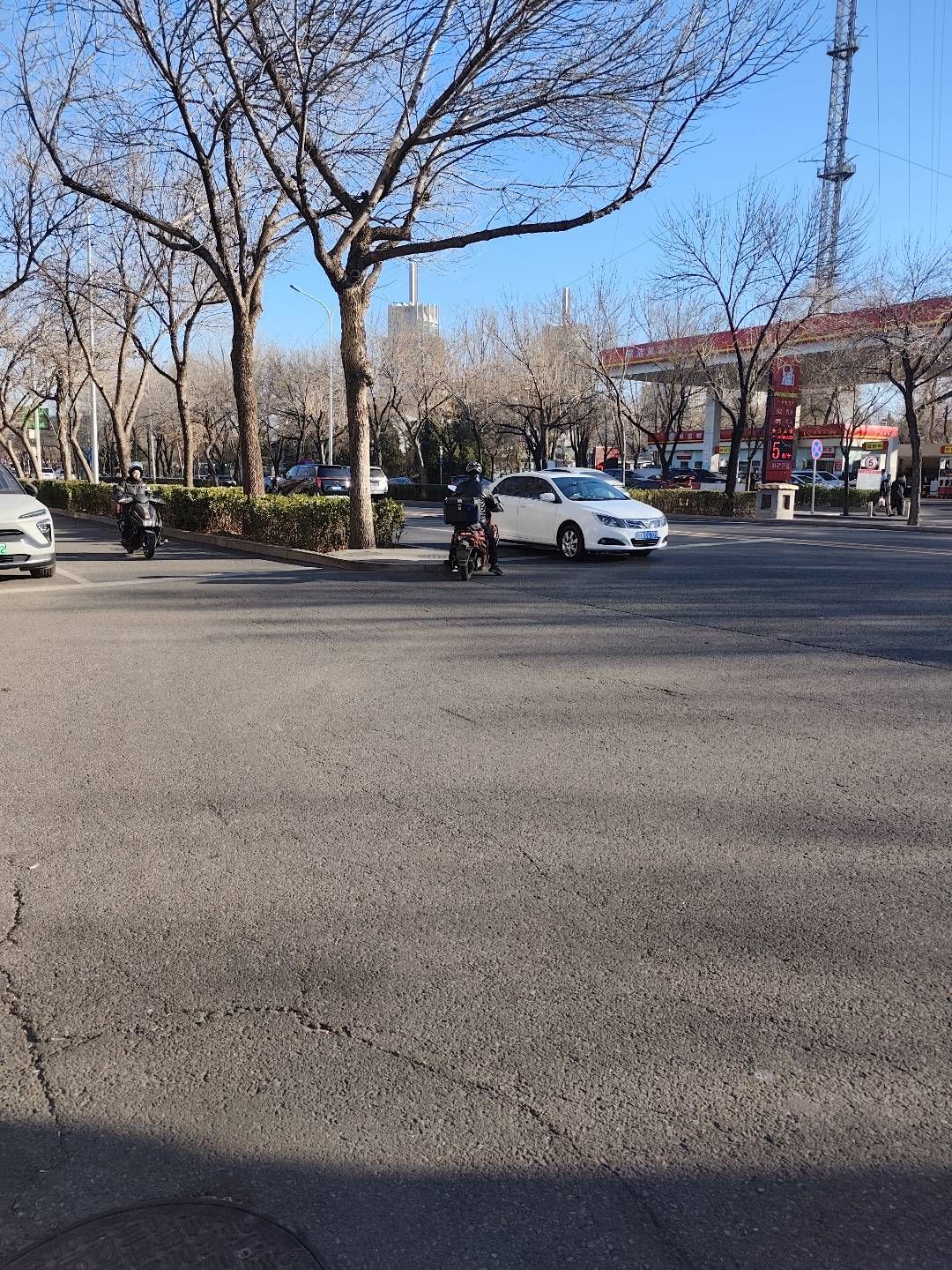 牡丹园东里4号楼3层3门303