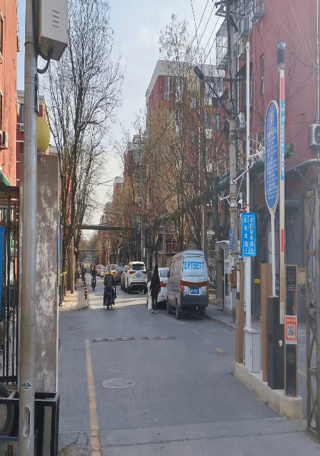 崔村一里44号楼3单元202号