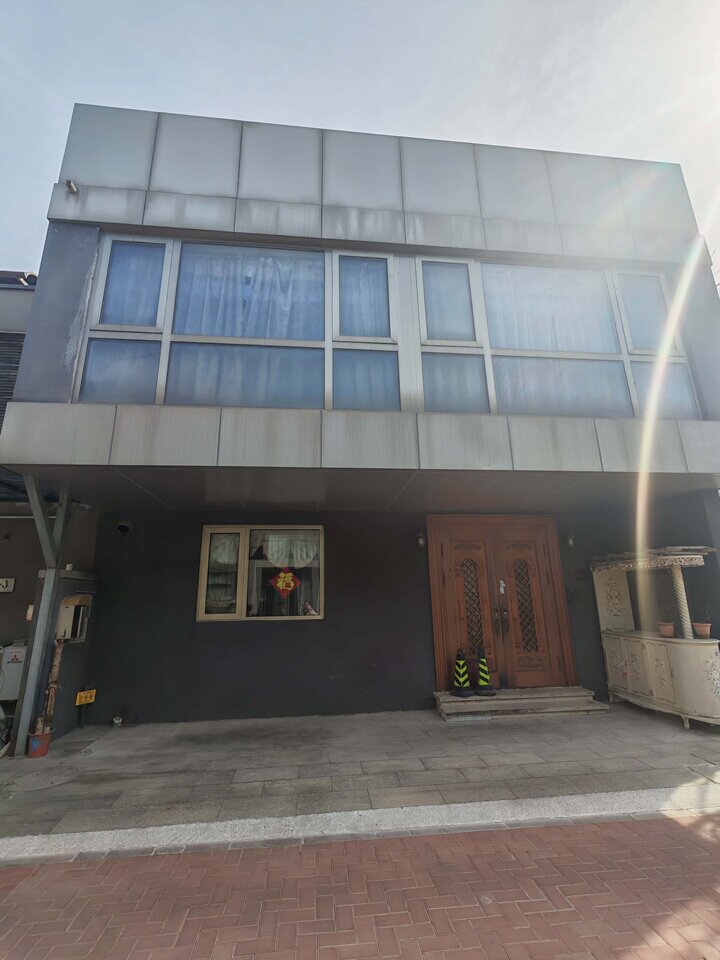 天宝园四里32号楼-1至2层5门（含中央空调）的一处不动产