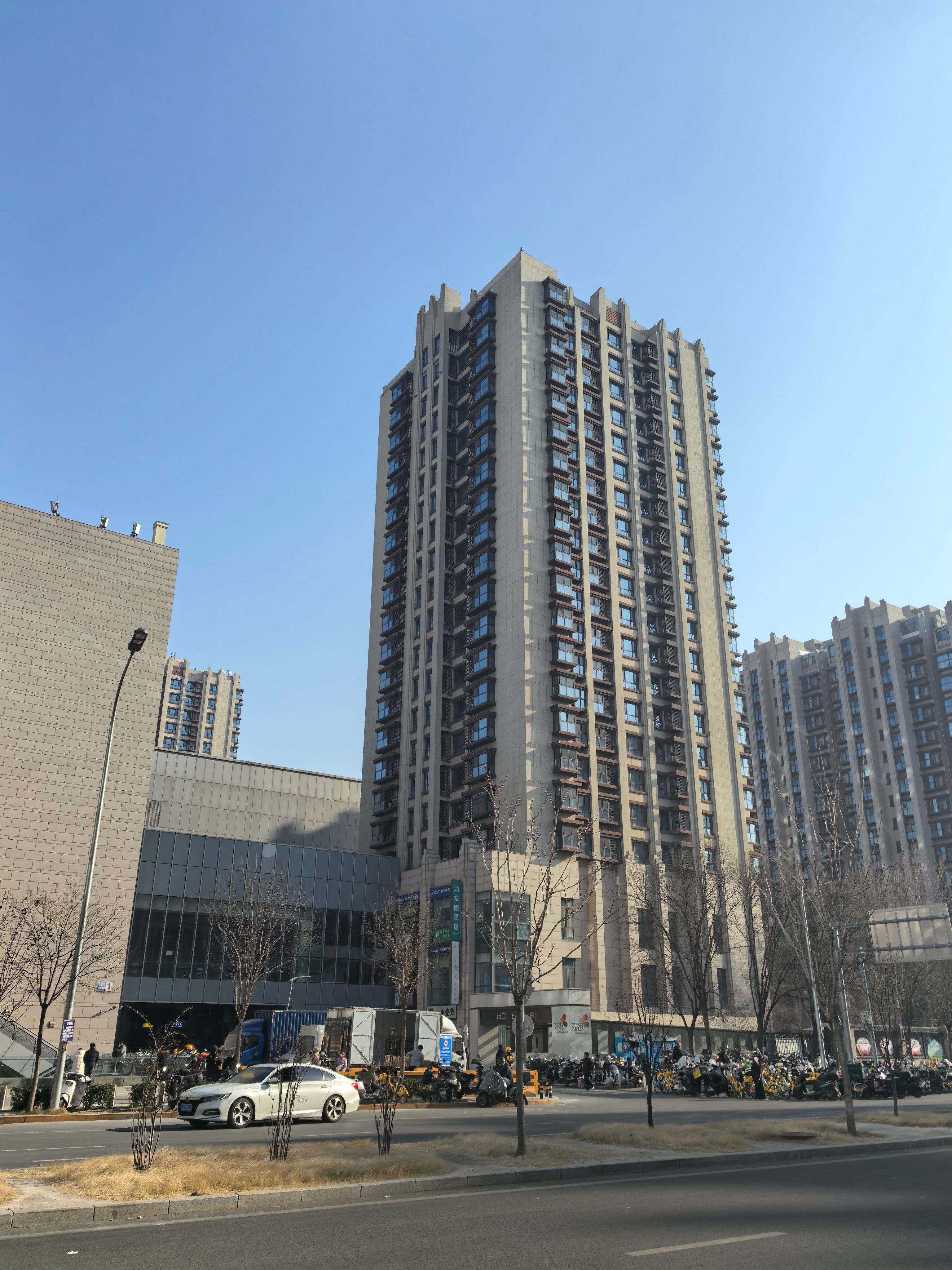 长楹天街东区 1号楼2层108号