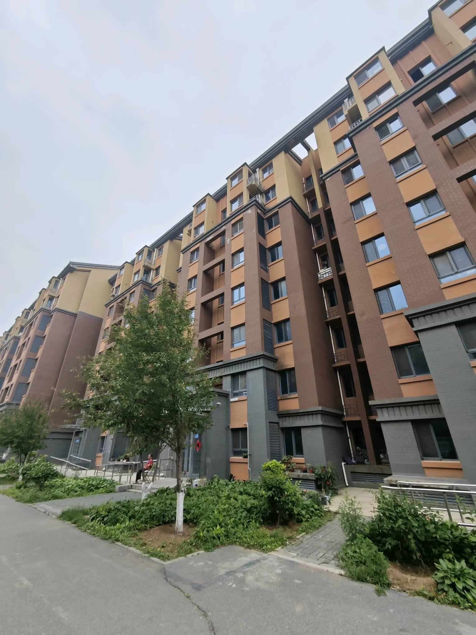 博园东路6号院 3号楼3五单元302号